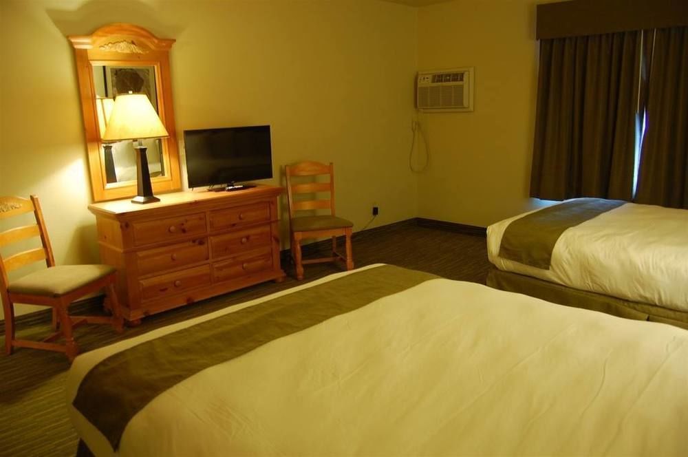 Days Inn And Suites By Wyndham Downtown Missoula-University Экстерьер фото